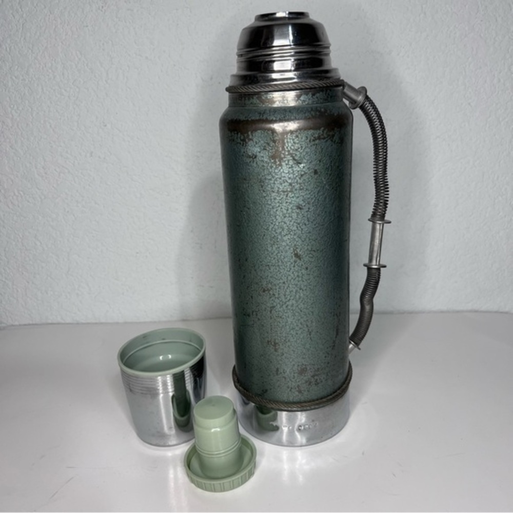 Vintage Stanley Aladdin Miner's Vacuum Bottle Thermos 32 Ounces1 Quart